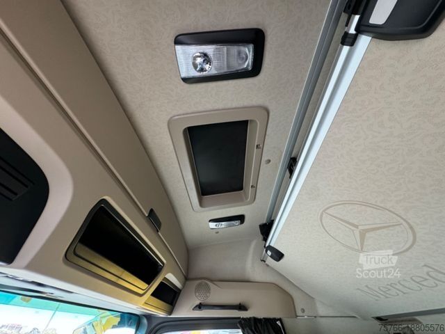 Φορτηγό εναλλασσόμενου αμαξώματος MERCEDES-BENZ ACTROS 1840 L / Staplerh. / bis 6.695 mm BDF