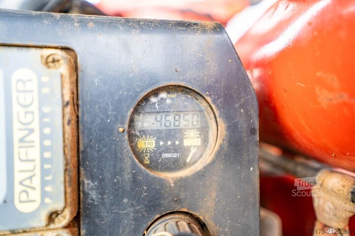 Camião basculante com grua MERCEDES ACTROS 2636 K - PK 16502