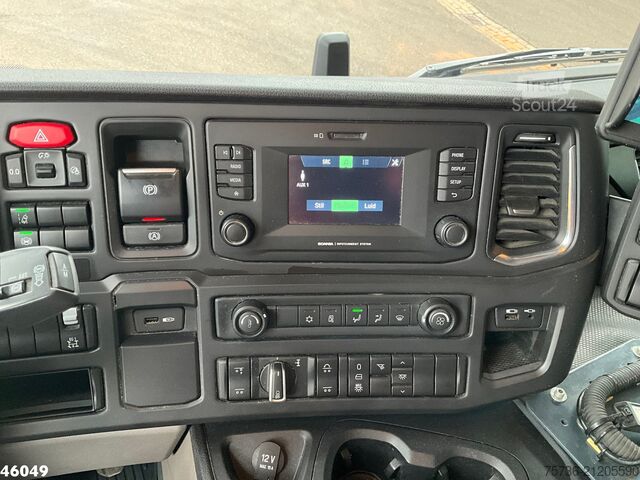 Veículo de recolha de resíduos Scania P 320 Euro 6 Garbage truck 25m³ Just 134.168  km!