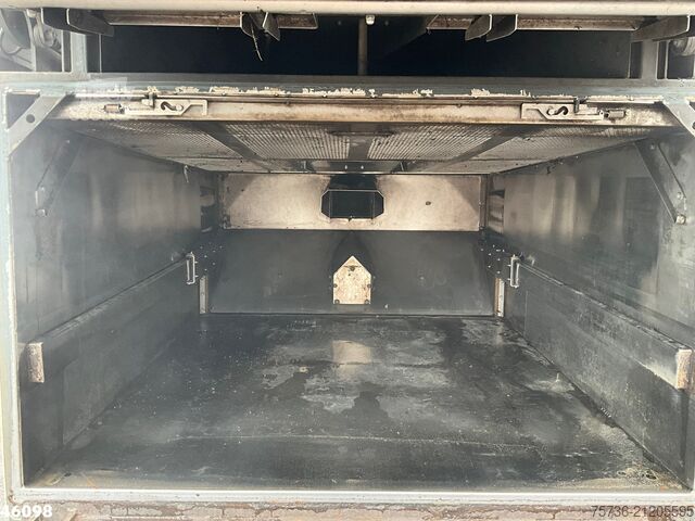 Varredora de rua Ravo 540 CD Euro 6 with 3-rd brush