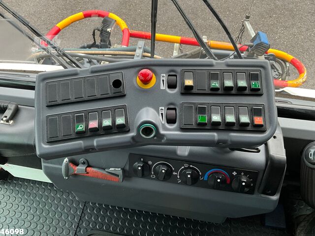 Varredora de rua Ravo 540 CD Euro 6 with 3-rd brush