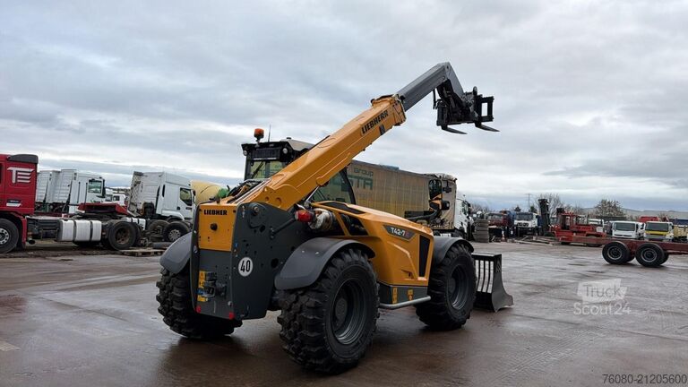 Carregador telescópico Liebherr T42-7S (INCL BUCKET / BE MACHINE / LIKE NEW / 7...