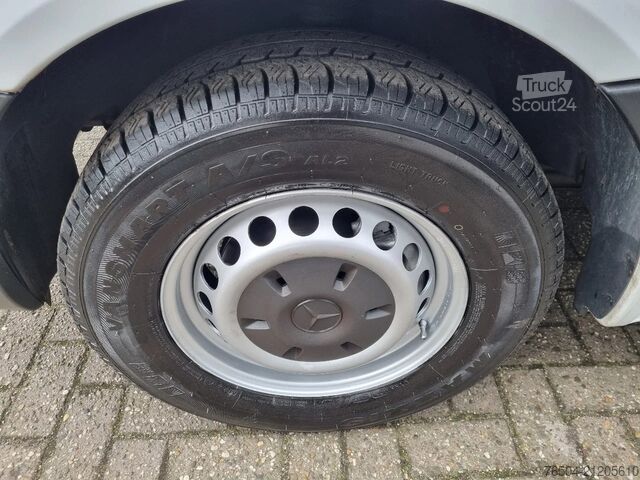 Mala Mercedes-Benz Sprinter 313 CDI Koffer LBW 21M3 Trekhaak