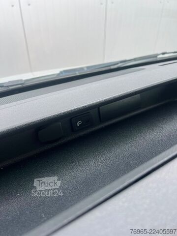 Umpikorja-auto MERCEDES-BENZ Sprinter 315 9G-TR HOCH+LANG KLIMA 3-SITZ KAMERA