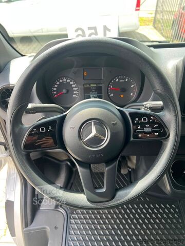 Umpikorja-auto MERCEDES-BENZ Sprinter 315 9G-TR HOCH+LANG KLIMA 3-SITZ KAMERA