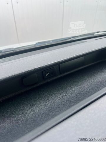 Korotettu pakettiauto MERCEDES-BENZ Sprinter 315 9G-TR HOCH+LANG KLIMA 3-SITZ KAMERA