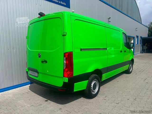 Skåpbil MERCEDES-BENZ SPRINTER 317 LANG 9G-TRONIC TOTWINKEL 360°KAMERA