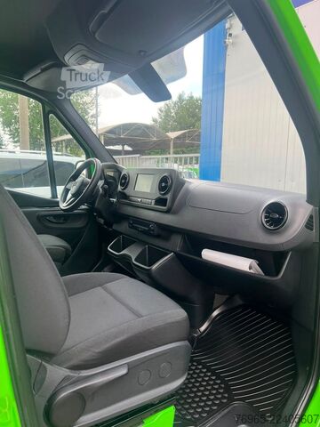 Skåpbil MERCEDES-BENZ SPRINTER 317 LANG 9G-TRONIC TOTWINKEL 360°KAMERA