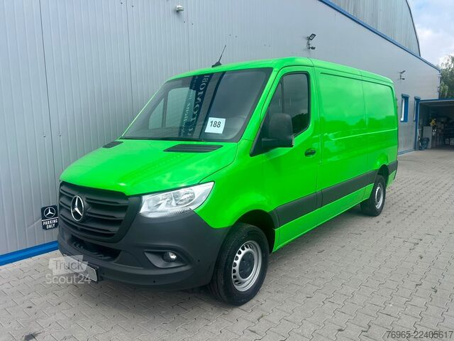 Skåpbil MERCEDES-BENZ SPRINTER 317 LANG 9G-TRONIC TOTWINKEL 360°KAMERA