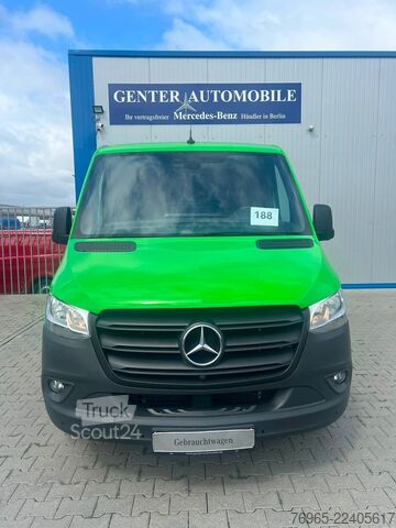 Skåpbil MERCEDES-BENZ SPRINTER 317 LANG 9G-TRONIC TOTWINKEL 360°KAMERA
