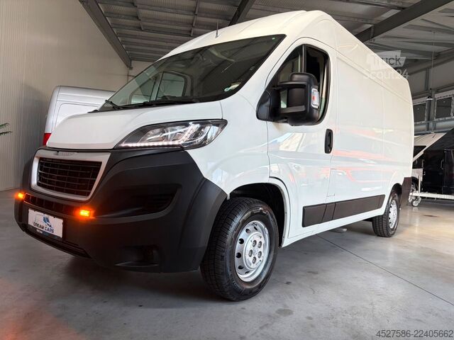 Bestelwagen met verhoogd dak PEUGEOT Boxer 333 L2H2 *WERKSTATTWAGEN*KLIMA*R.CAM*AHK