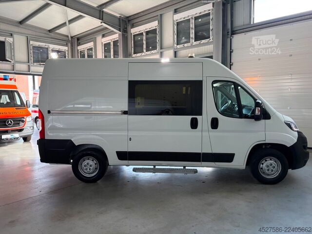 Bestelwagen met verhoogd dak PEUGEOT Boxer 333 L2H2 *WERKSTATTWAGEN*KLIMA*R.CAM*AHK