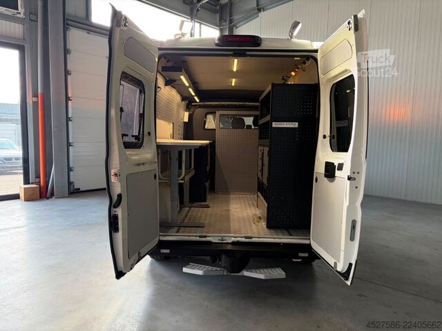Bestelwagen met verhoogd dak PEUGEOT Boxer 333 L2H2 *WERKSTATTWAGEN*KLIMA*R.CAM*AHK