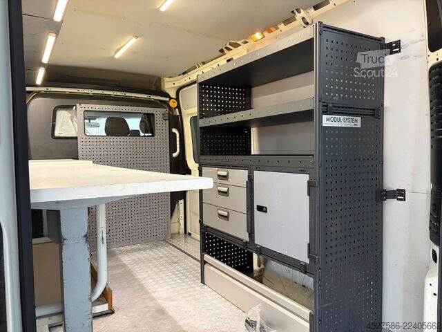 Bestelwagen met verhoogd dak PEUGEOT Boxer 333 L2H2 *WERKSTATTWAGEN*KLIMA*R.CAM*AHK