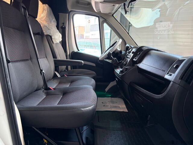 Bestelwagen met verhoogd dak PEUGEOT Boxer 333 L2H2 *WERKSTATTWAGEN*KLIMA*R.CAM*AHK