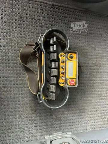Vrachtwagen met kraan Volvo FH 480 8X4 TREKKER + EFFER 1355/8S KRAAN/KRAN/C...