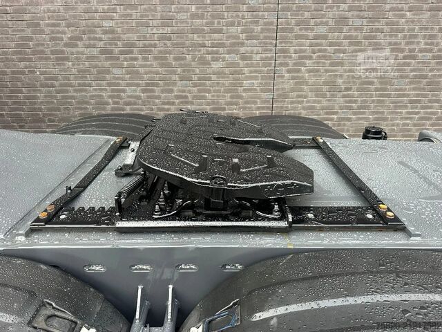 Vrachtwagen met kraan Volvo FH 480 8X4 TREKKER + EFFER 1355/8S KRAAN/KRAN/C...
