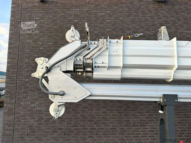 Grua todo-o-terreno Böcker AHK 34/1800 MONTAGE KRAAN/KRAN/GRUA /CRANE