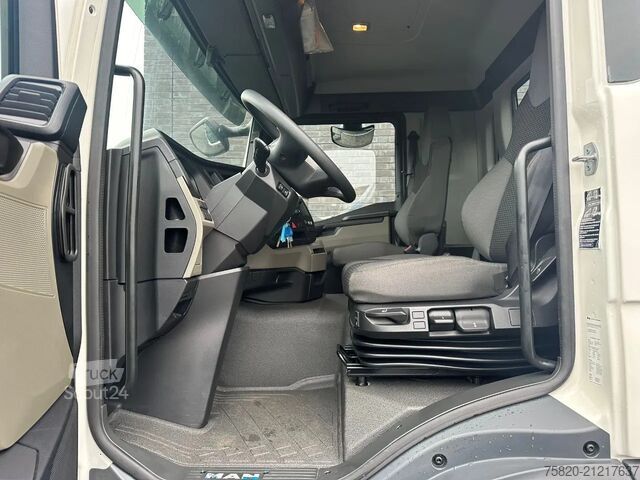 Kranbil MAN TGS 35.470 8X4 HMF 4020-K6 + FJ 600 K4  KRAAN/K...