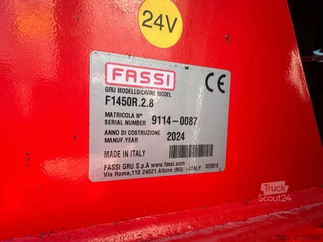 Camión grúa Volvo FH 500 8X4 RF-RT40G  FASSI F1450R.2.8 + JIB L82...