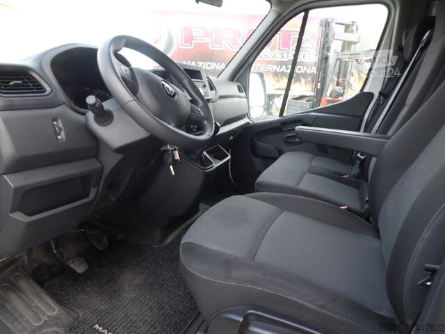 Korba s oblúkmi a plachtou Renault MASTER