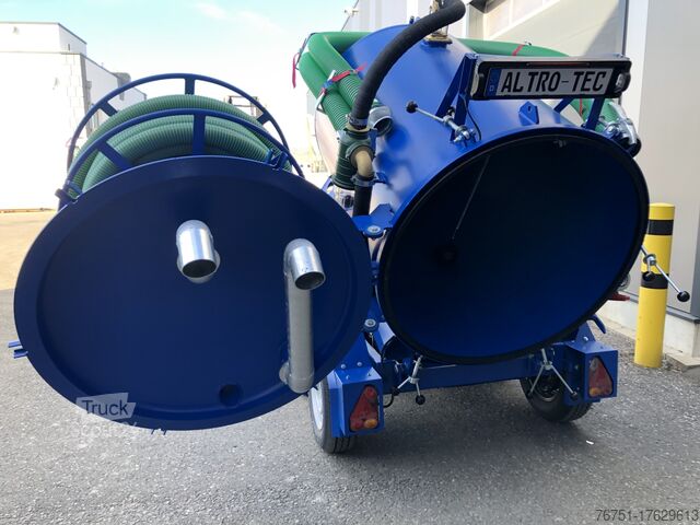 Kipper-Anhänger M-VAC 1800l / Saugfass/ Rückkipper