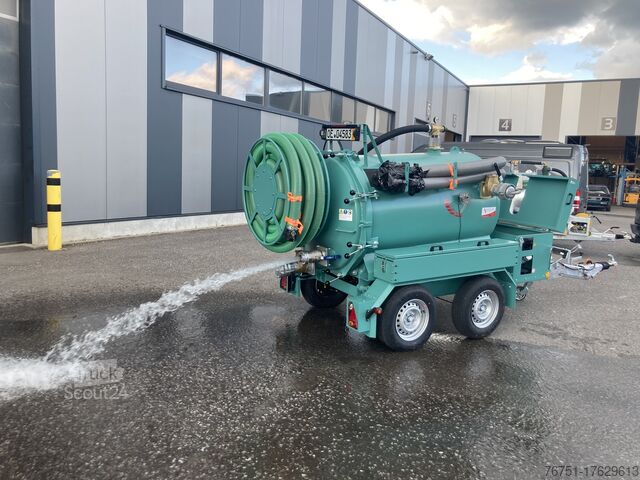 Kipper aanhangwagen  M-VAC 1800l  / Saugfass/ Rückkipper