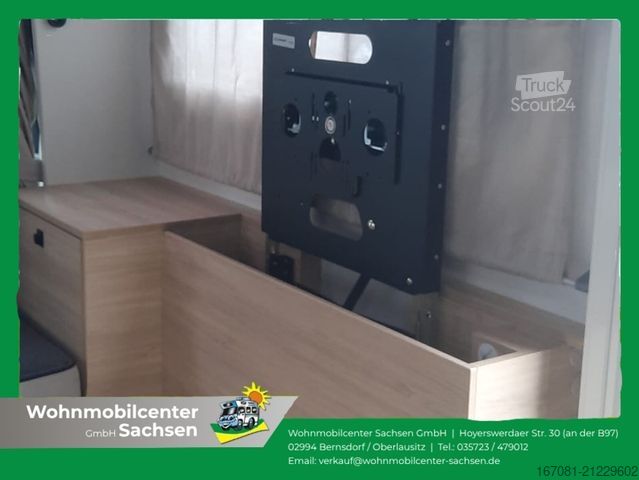 Camper semintegrato CHALLENGER Teilintegriert Etape Edition 240 Arctic und Smar