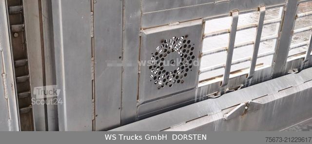 Ló-szállító utánfutó MENKE-JANZEN Viehanhänger 3 Stock Hubdach Aggregat