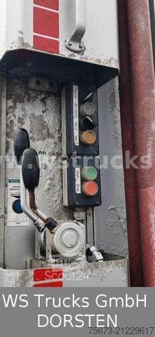 Ló-szállító utánfutó MENKE-JANZEN Viehanhänger 3 Stock Hubdach Aggregat