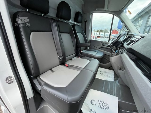 Furgoneta caja VOLKSWAGEN CRAFTER KOFFER LBW+PORTALTÜR KAMERA KLIMA NAVI