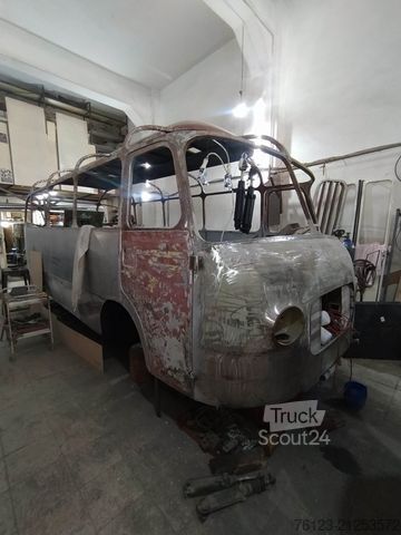 Távolsági autóbusz SETRA Kässbohrer Setra S 6, S 7, S 9 , S 10Oldtimerbus