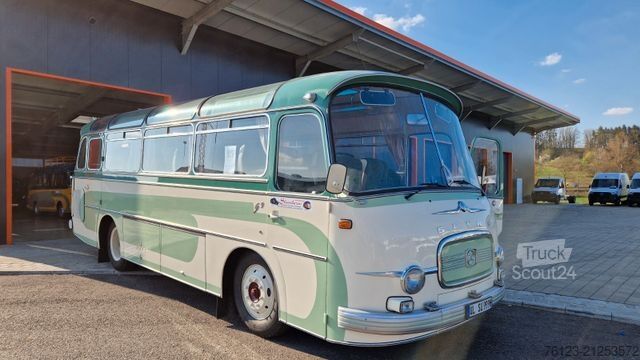 Távolsági autóbusz SETRA Kässbohrer Setra S 6, S 7, S 9 , S 10Oldtimerbus