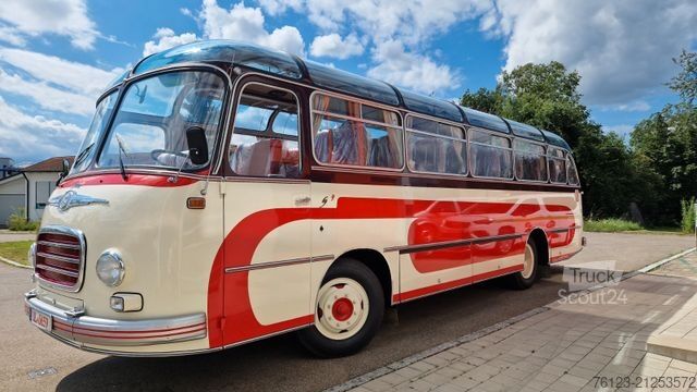 Távolsági autóbusz SETRA Kässbohrer Setra S 6, S 7, S 9 , S 10Oldtimerbus