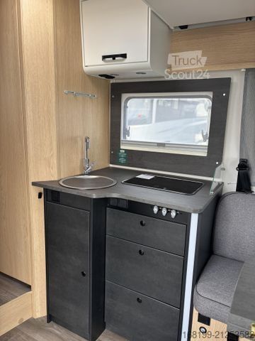 Semi-integrated camper SUNLIGHT Adventure T 68C Fiat