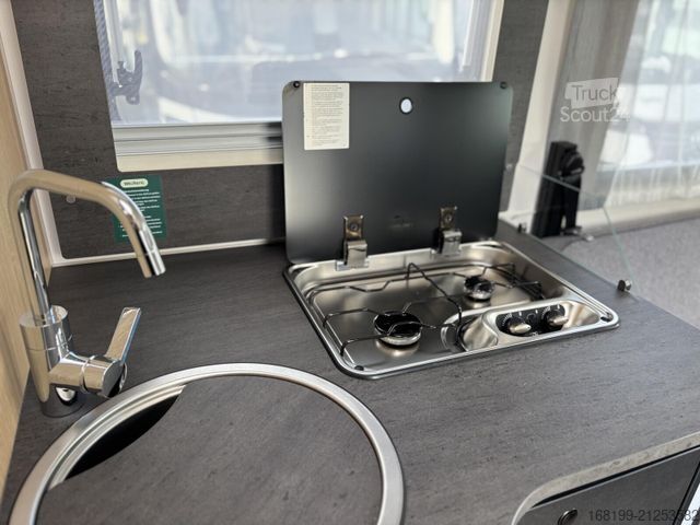 Semi-integrated camper SUNLIGHT Adventure T 68C Fiat