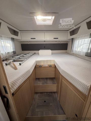 Semi-integrated camper SUNLIGHT Adventure T 68C Fiat
