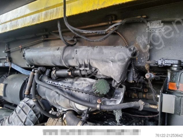 Autocar MERCEDES-BENZ Travego/RHD-M/55Sitze/Tourismo/Brandschaden