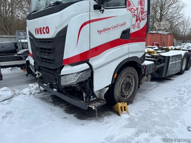 Wechselfahrgestell LKW IVECO IVECO S-Way AS 260 damaged Intarder
