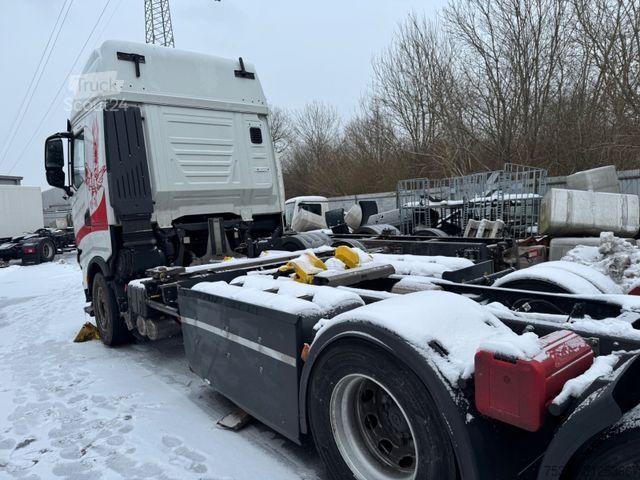 Wechselfahrgestell LKW IVECO IVECO S-Way AS 260 damaged Intarder
