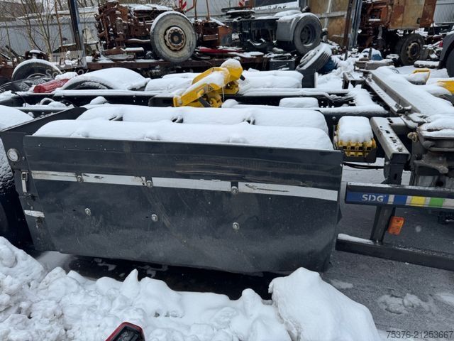 Wechselfahrgestell LKW IVECO IVECO S-Way AS 260 damaged Intarder