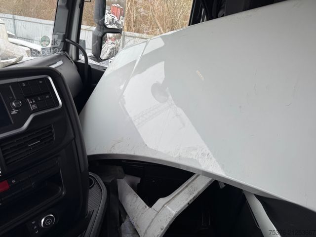 Wechselfahrgestell LKW IVECO IVECO S-Way AS 260 damaged Intarder