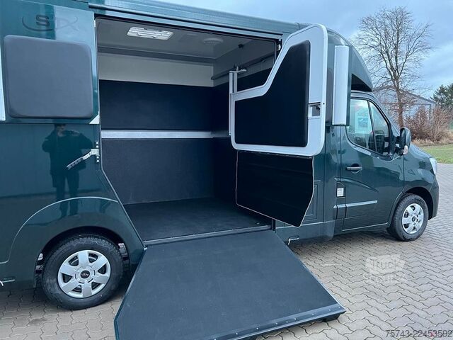 Тваринозавозник RENAULT Master STX 5 Sitzer  Standard Nur 4102 KM