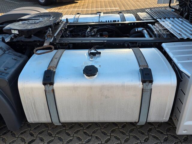 Volumen SZM MAN TGX 18.460 4X2 LLS-U
