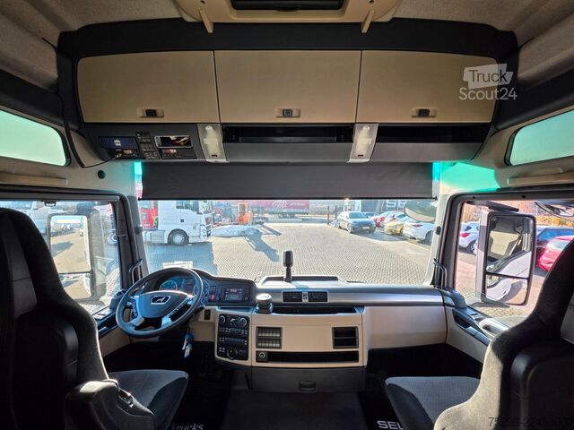 Volumen SZM MAN TGX 18.460 4X2 LLS-U