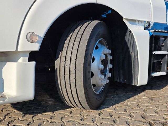Volumen SZM MAN TGX 18.460 4X2 LLS-U