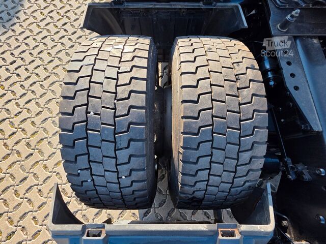 Volumen SZM MAN TGX 18.460 4X2 LLS-U