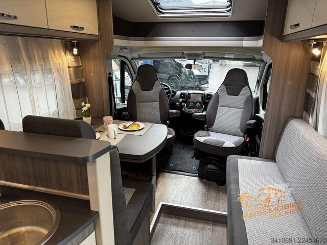 Polointegrovaný karavan HOBBY Optima OnTour T65 FL SAT TV Fahrradträger Solar