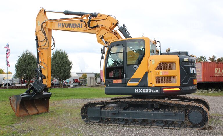 Excavadoras de cadenas Hyundai HX 235 LCR MP - Eltmann
