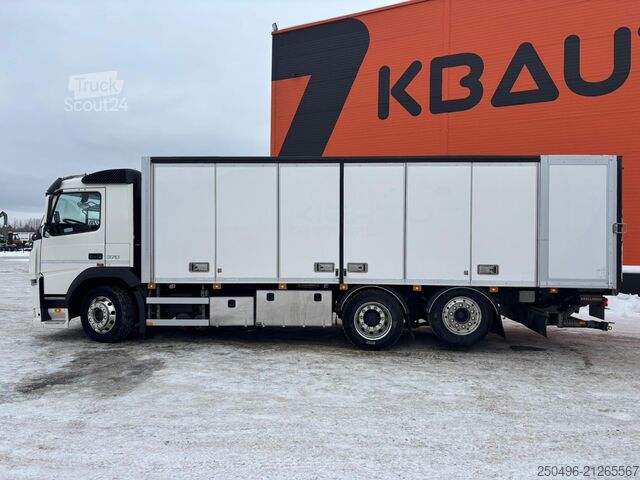 Dobozos test Volvo FM 370 6x2*4 BOX L=7257 mm
